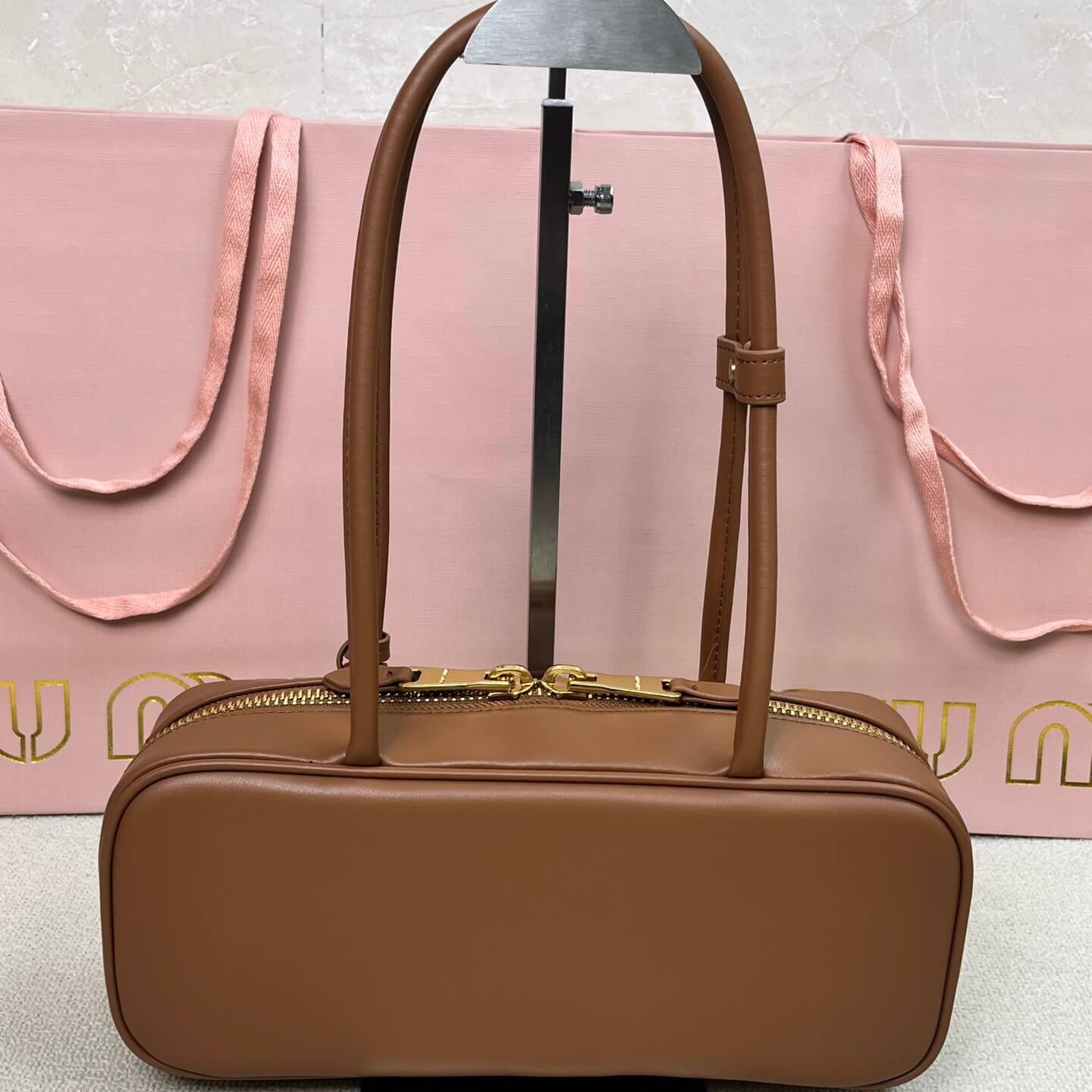Casual & Edgy Leather Letter Bowling Bag