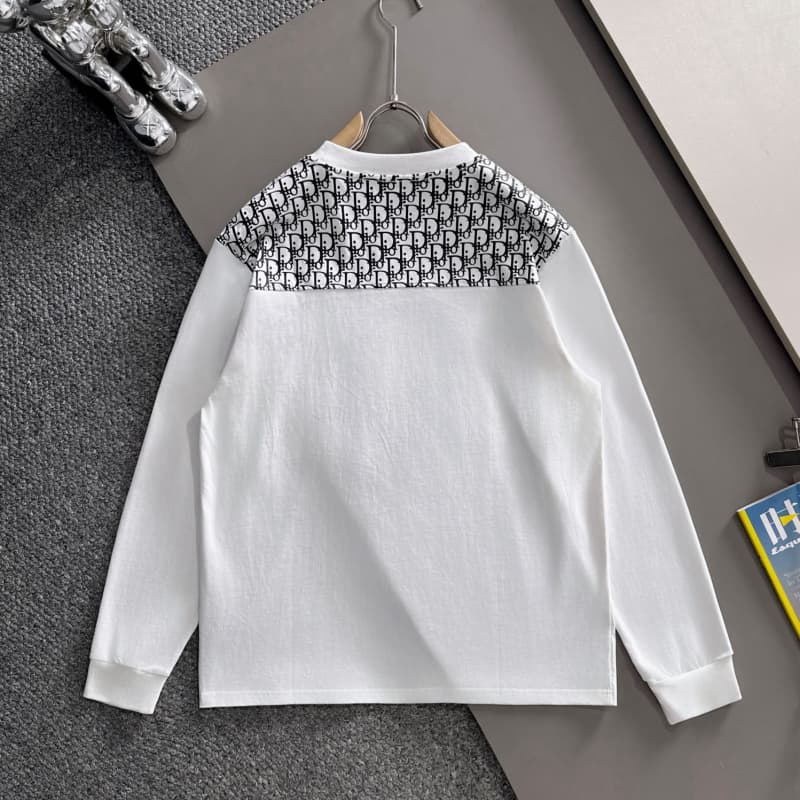 Embroidered Patterned Collar & Emblem Black Sweatshirt