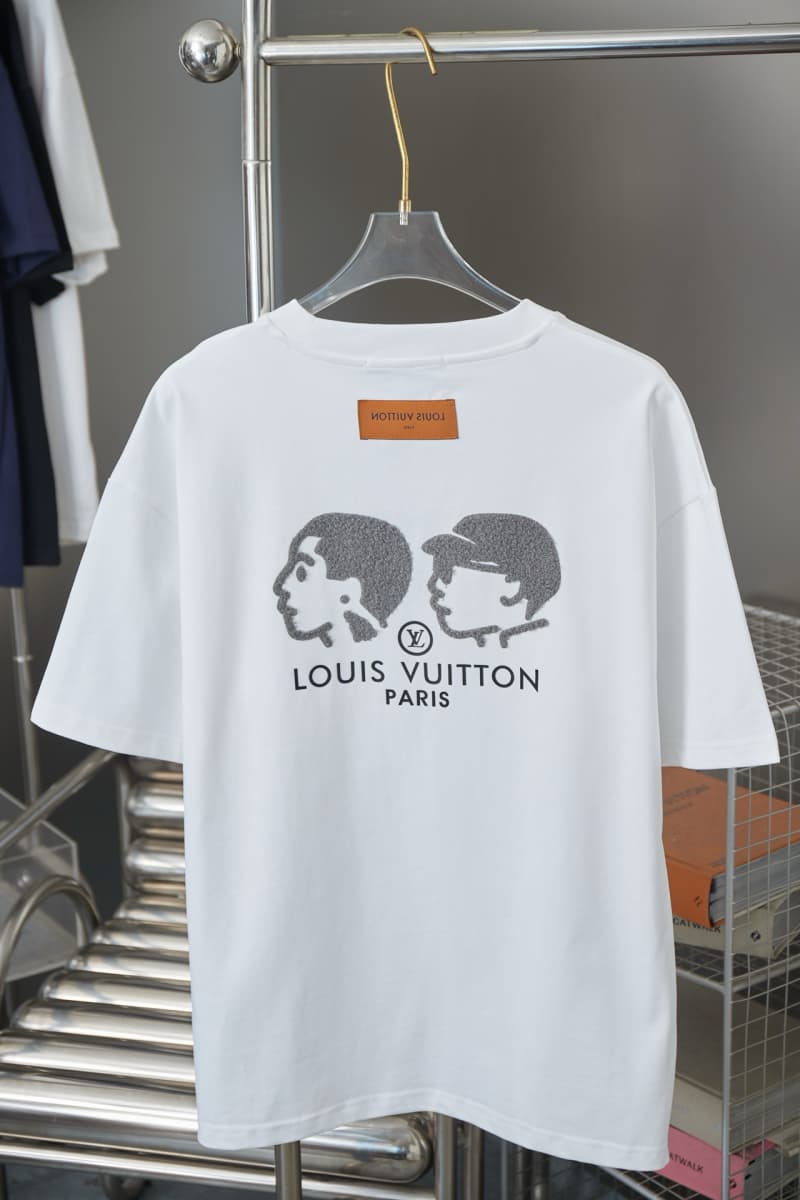 Letter & Head Towel Patch T-Shirt