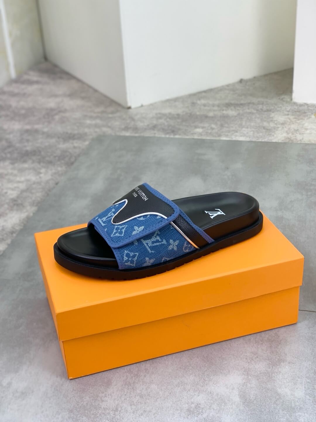 Cowhide Patch Slippers
