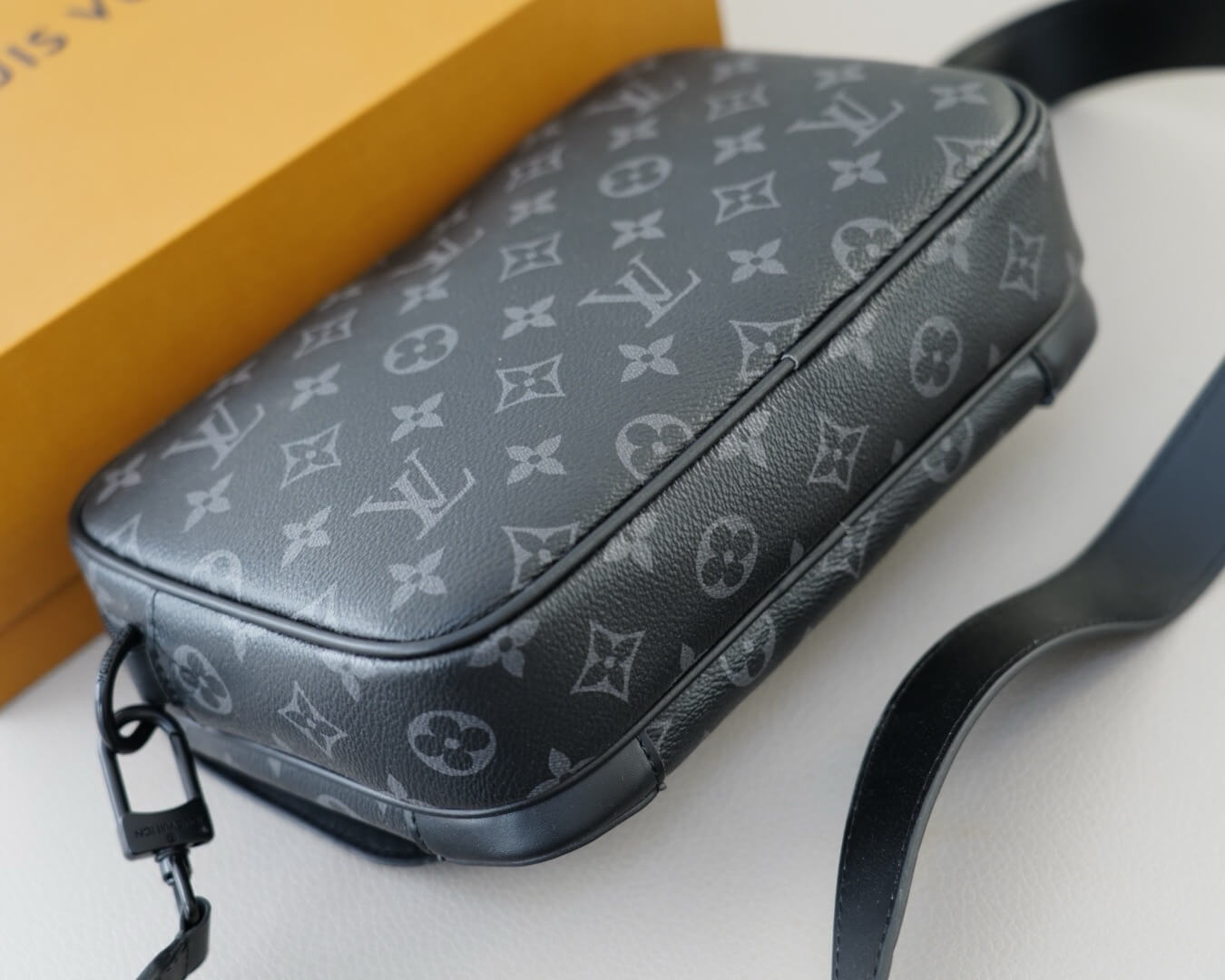 Crossbody Shoulder Bag