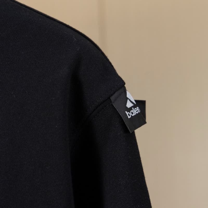 Letter Embroidery Shoulder Patch Sweatshirt