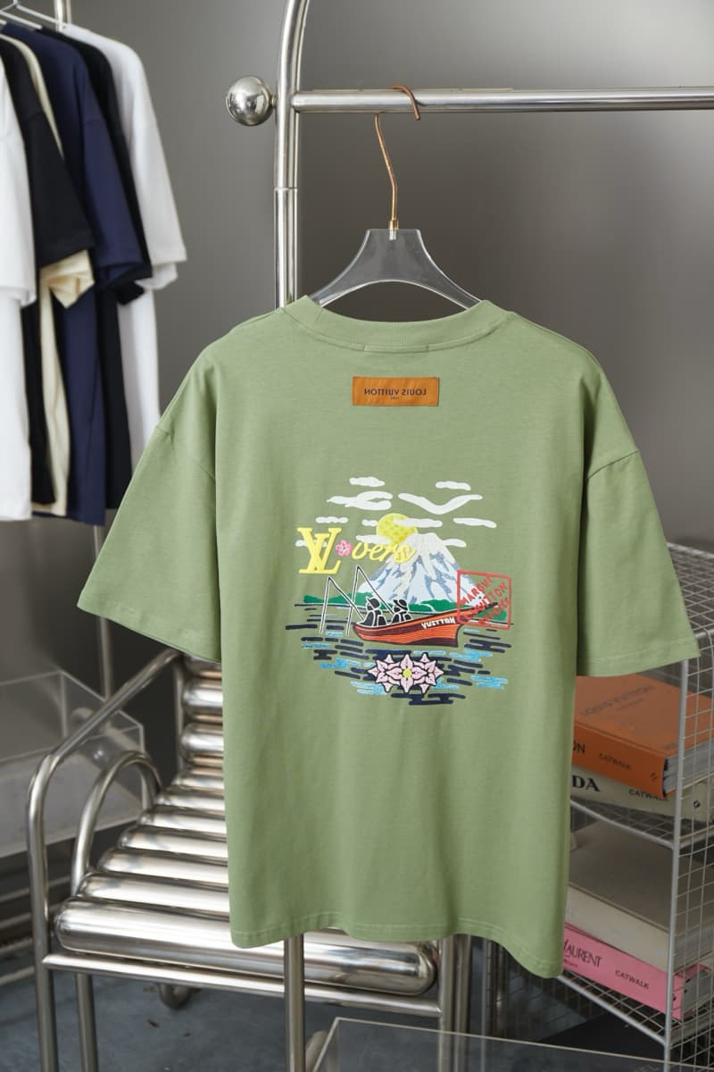 Foam Sailboat Print T-Shirt