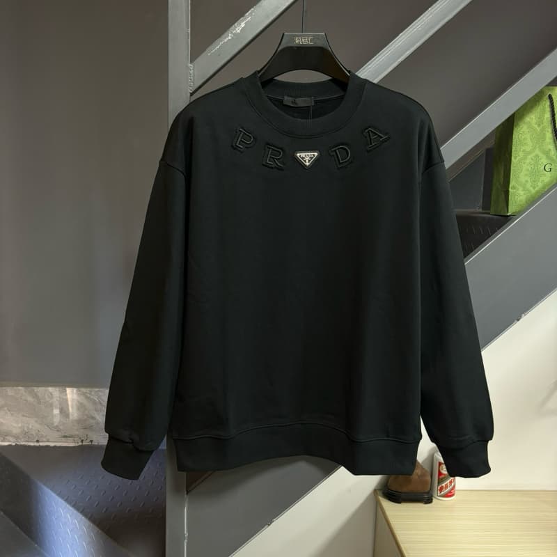 Classic Triangle Cotton Embroidery Sweatshirt