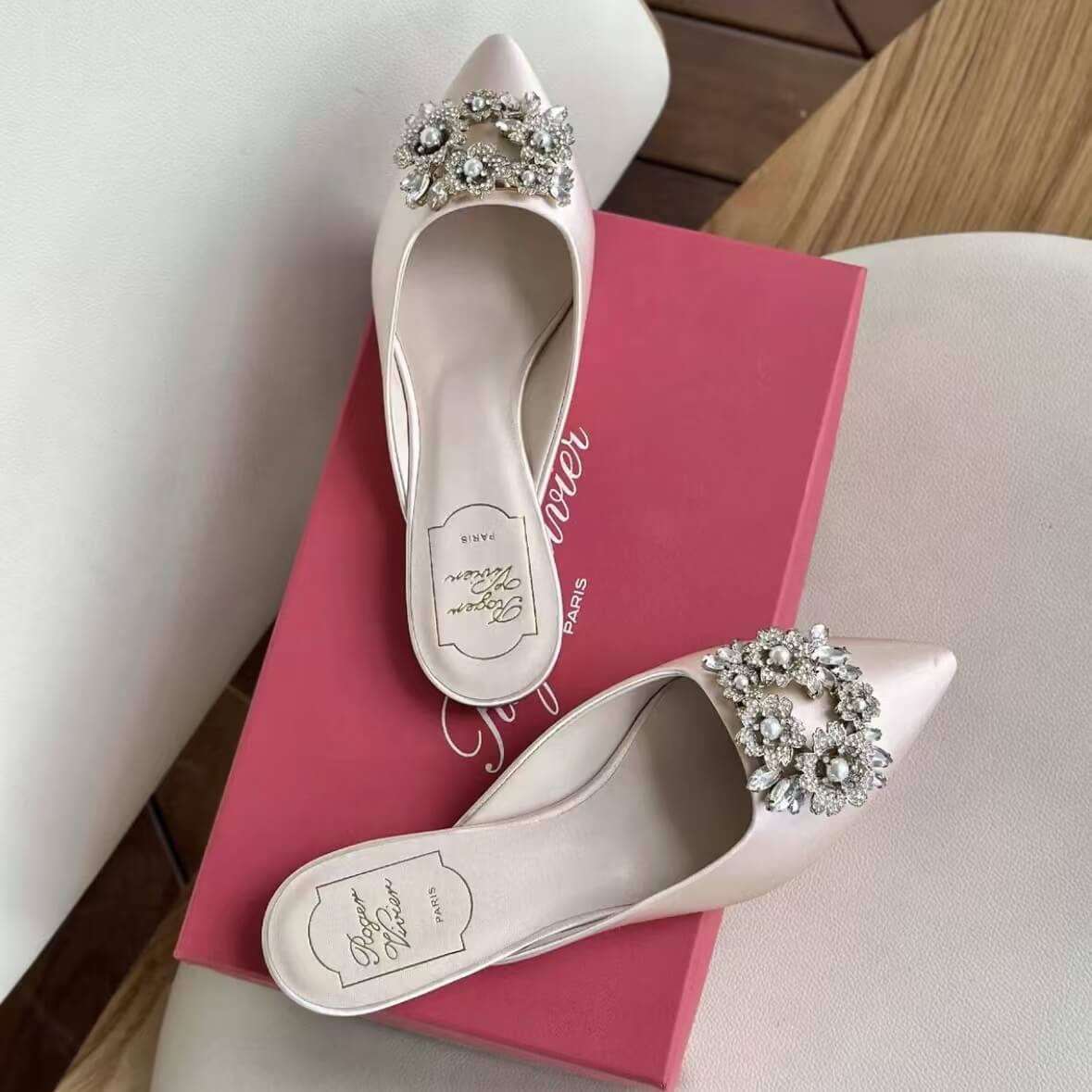 Pearl Snowflake Buckle Diamond Satin Sandals