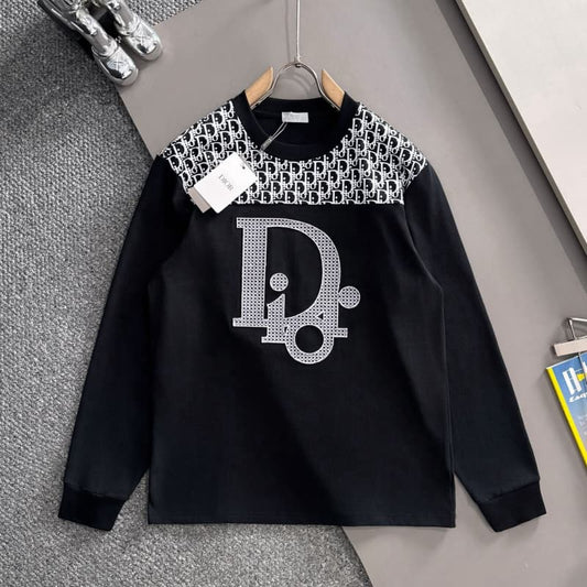Embroidered Patterned Collar & Emblem Black Sweatshirt