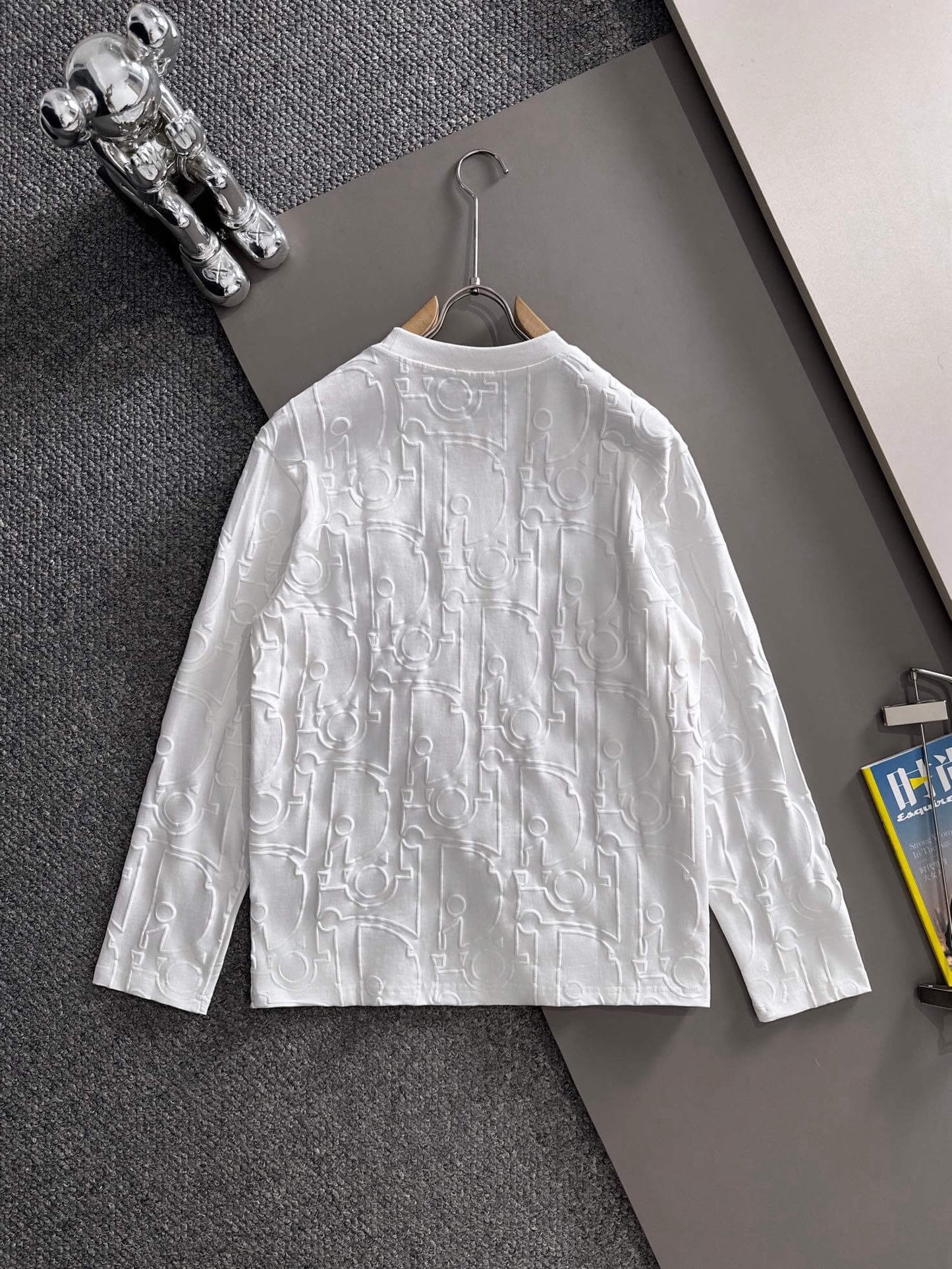 All-Over Distressed Pattern Sweatshirt