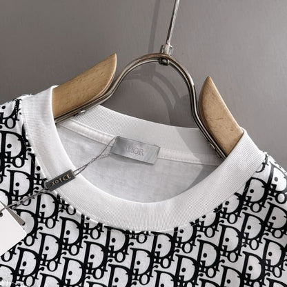 Embroidered Patterned Collar & Emblem Black Sweatshirt