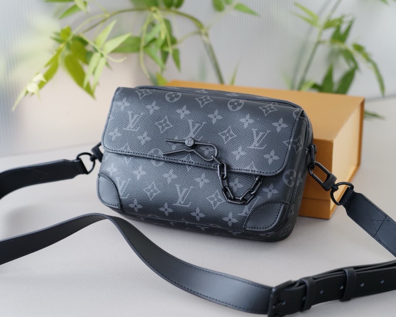 Crossbody Shoulder Bag