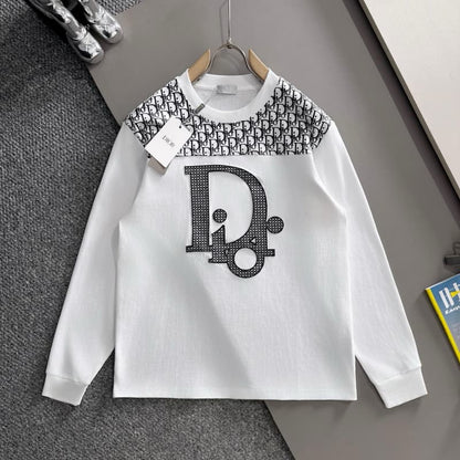 Embroidered Patterned Collar & Emblem Black Sweatshirt