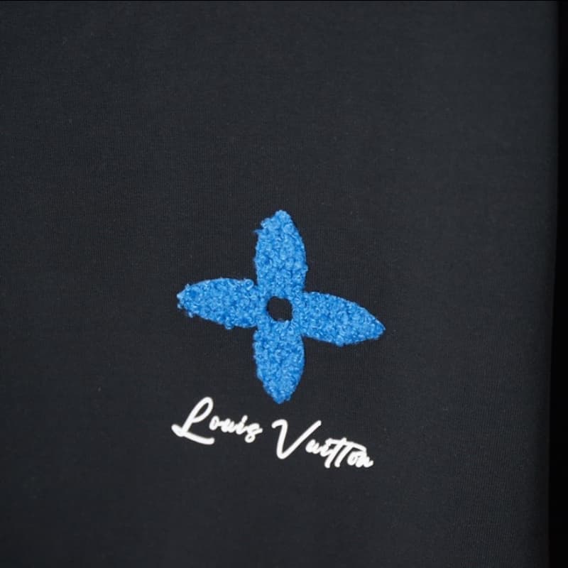Flower motif Letter Chenille T-Shirt