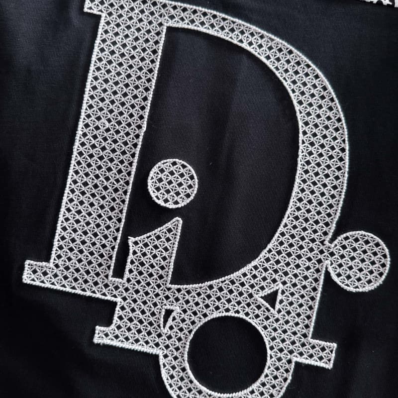 Embroidered Patterned Collar & Emblem Black Sweatshirt
