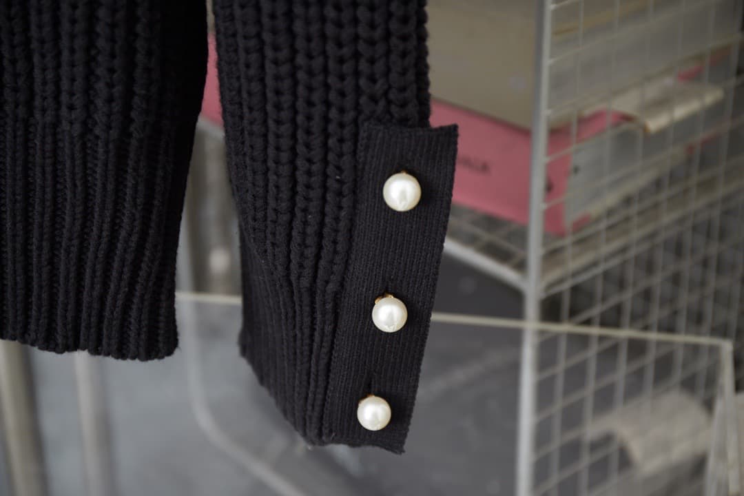 Bomber Pin Half-Zip Knitted Cardigan Sweater