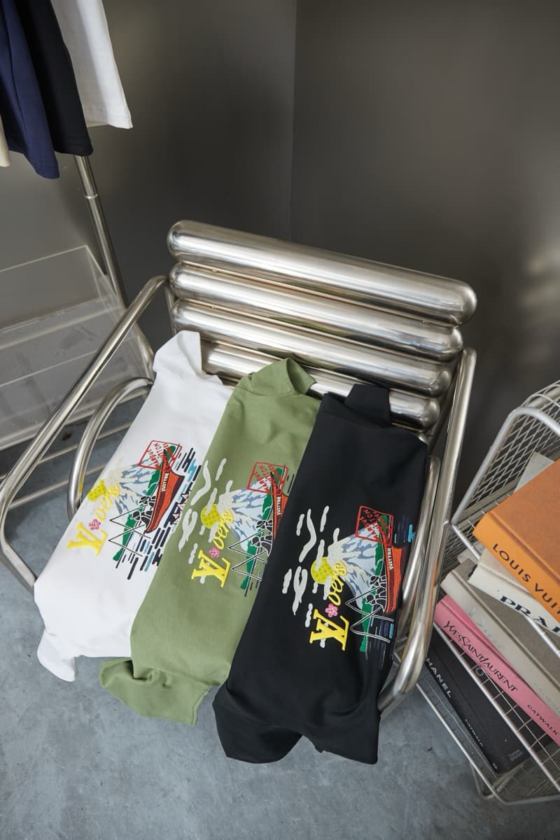Foam Sailboat Print T-Shirt