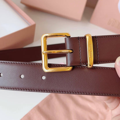 Vintage Minimalist Letter-Engraved Belt