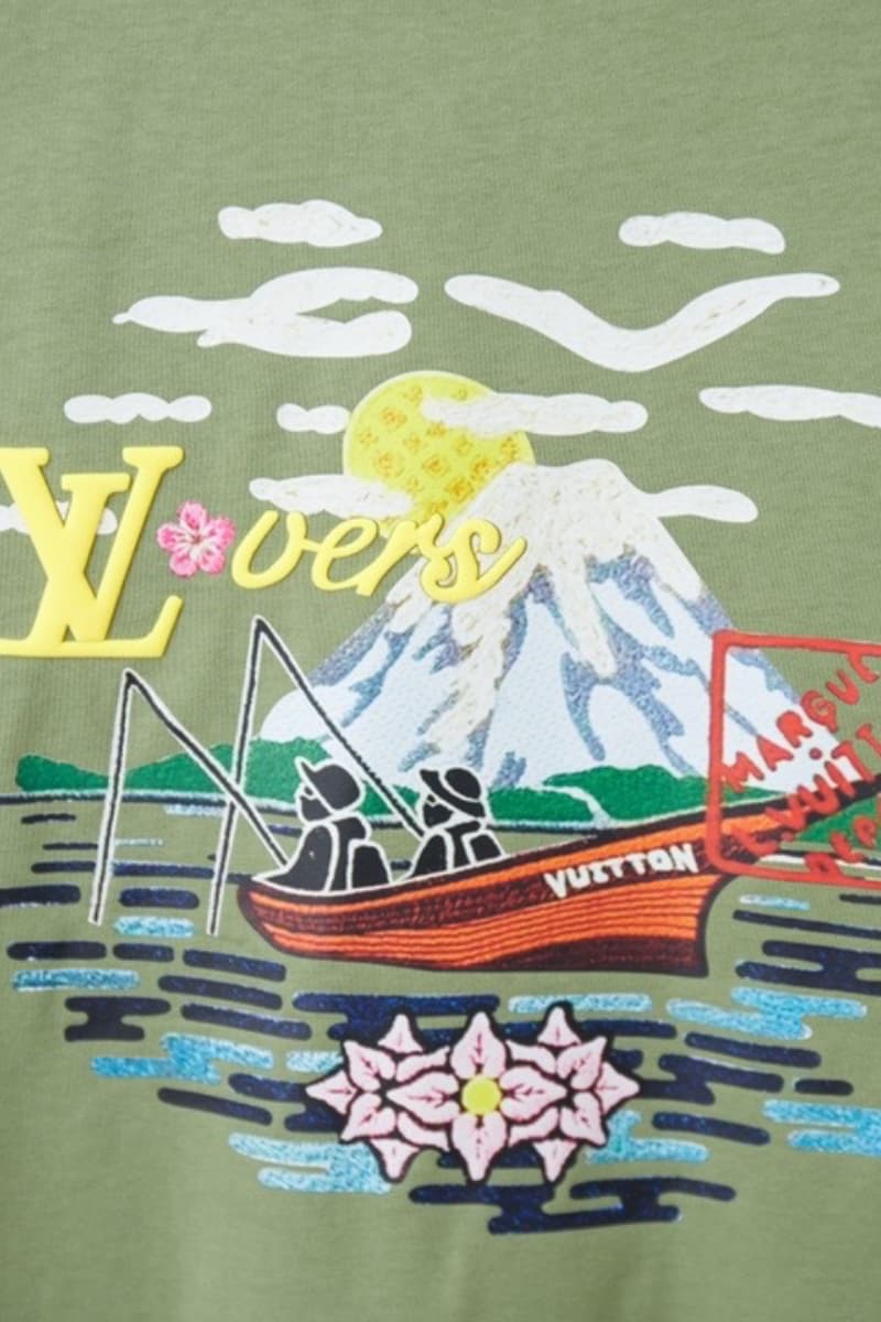 Foam Sailboat Print T-Shirt