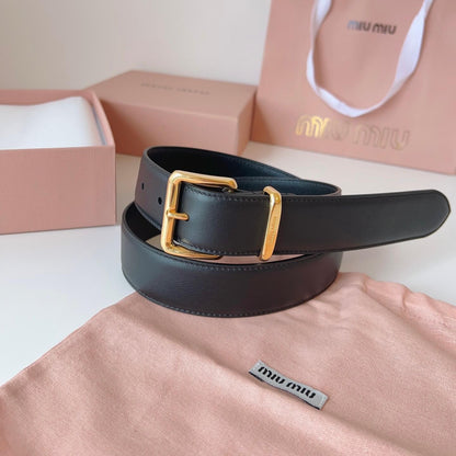 Vintage Minimalist Letter-Engraved Belt