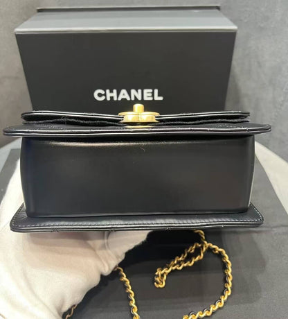 Classic Double Gold Bead Chain Diamond Bag