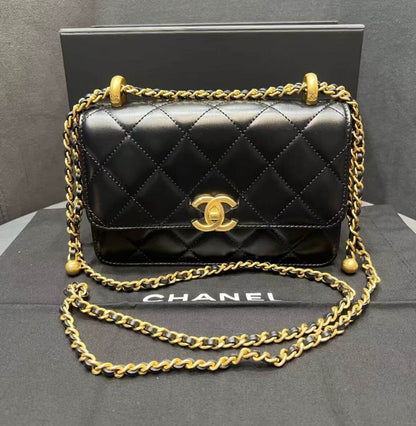 Classic Double Gold Bead Chain Diamond Bag