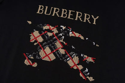T-shirt with warhorse embroidery